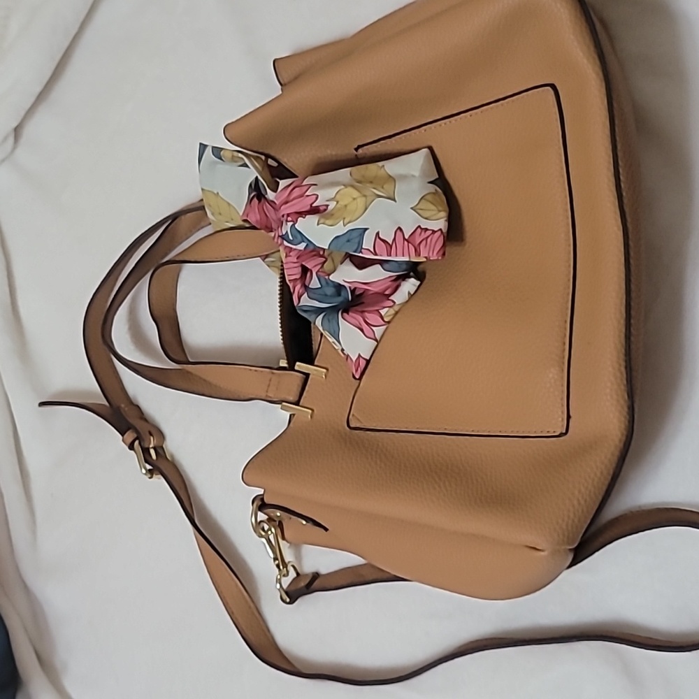 Crossbody bag